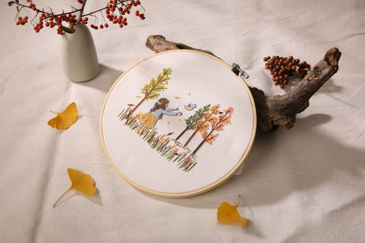 DIY Fabric Embroidery Flower And Grass Material Package Kit Sewing Kit